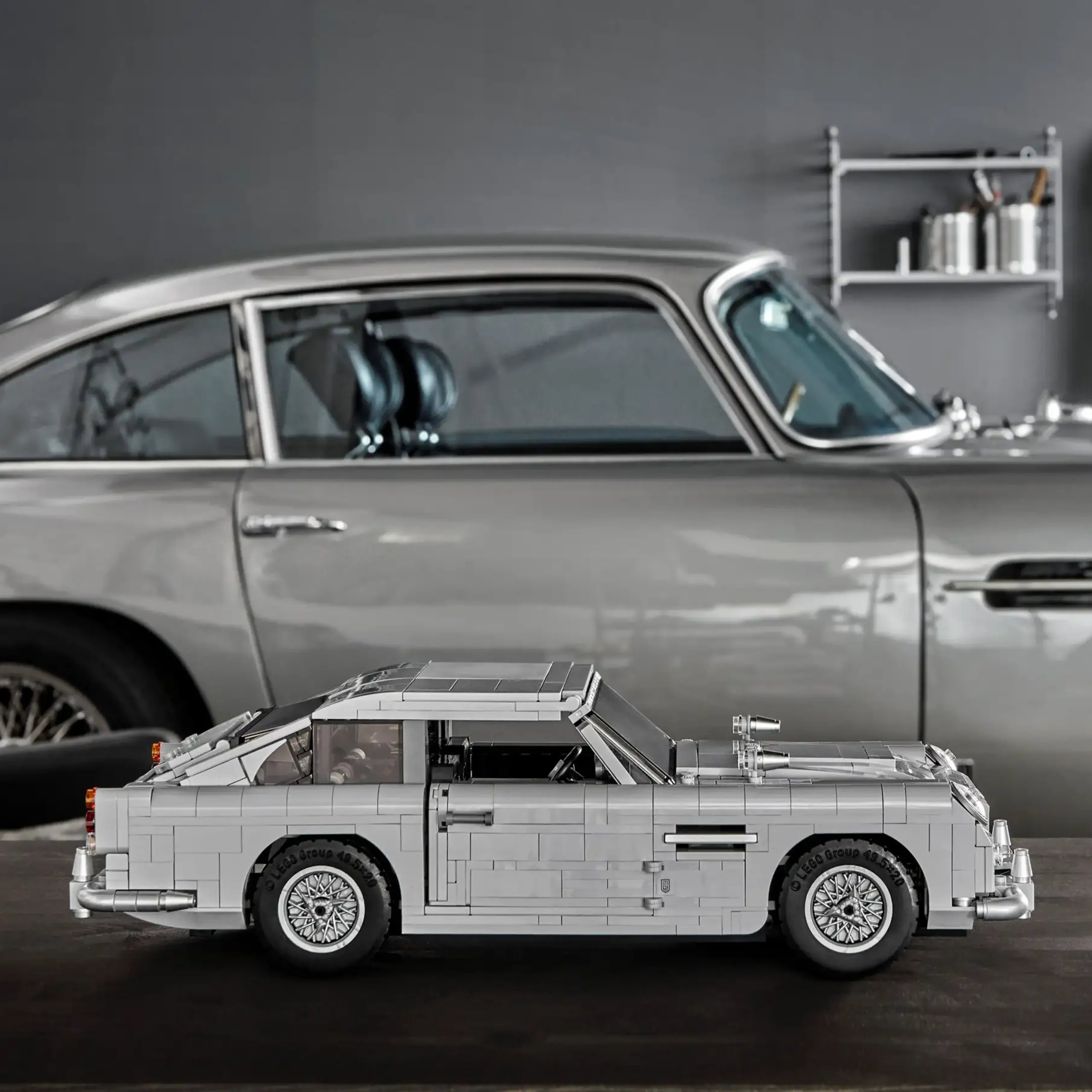 DB5 "007" (1295 teile)