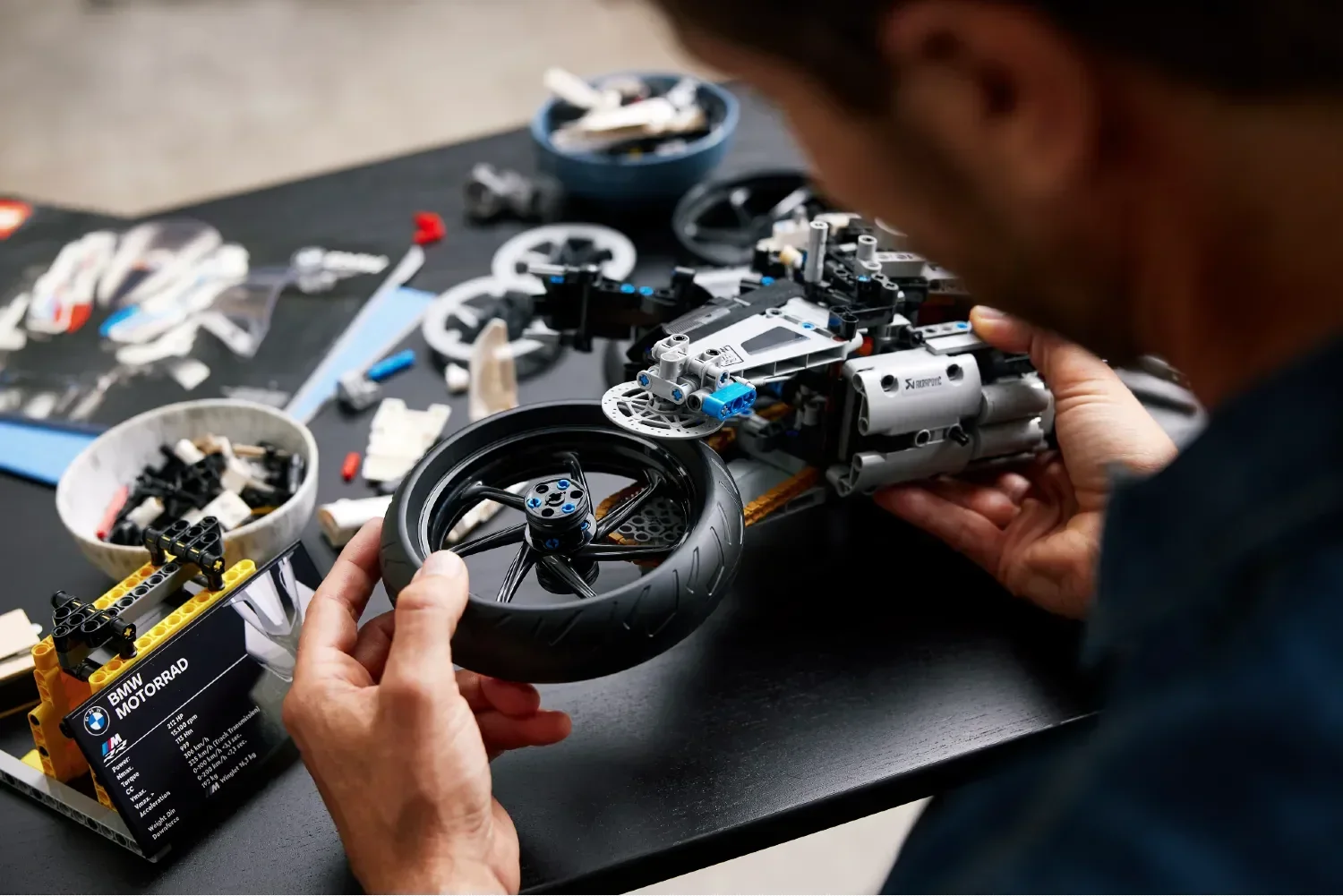 M 1000 RR  (1920 TEILE)